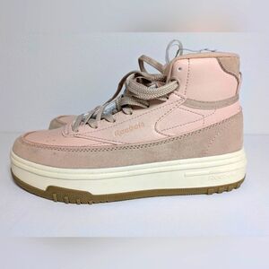 Reebok New Women Club Geo Soft Pink Ecru/White/Gum Platform Sneakers Sz 9 Shoes